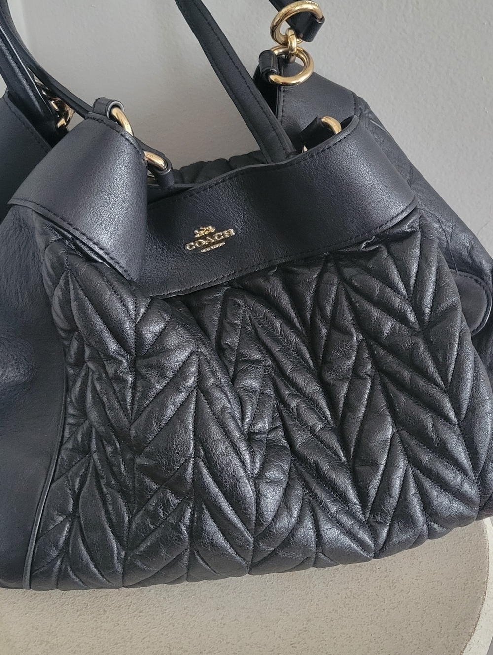 Coach Lexy Black Quilted Leather Shoulder Bag with Gold Hardware - Picture 3 of 9